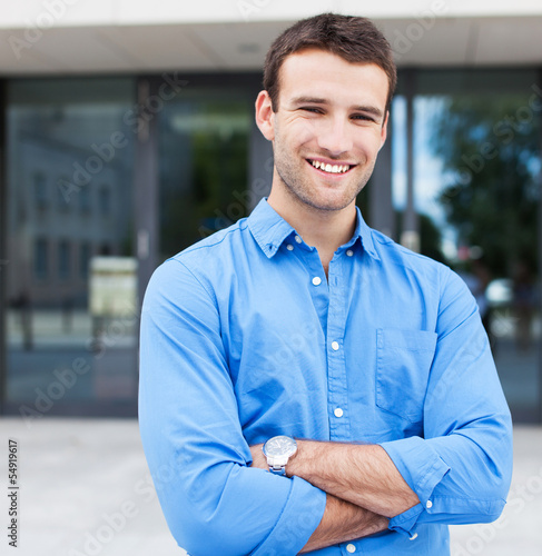 Photo: Man with arms crossed Man with arms crossed