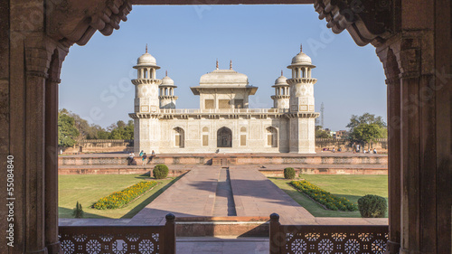 Photo: Tomb of I'timād-ud-Daulah (Baby Taj) Tomb of I'timād-ud-Daulah (Baby Taj)