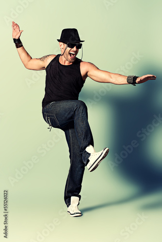Photo: dancing dancing