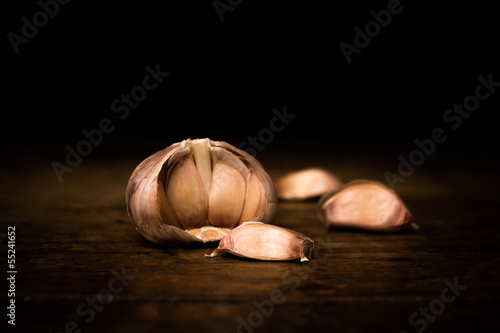 Photo: Large broken up garlic Large broken up garlic