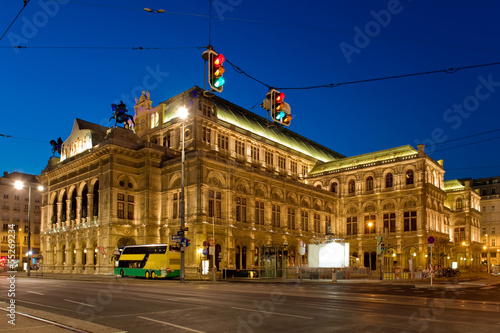 Photo: Viennas grand Opera House Viennas grand Opera House