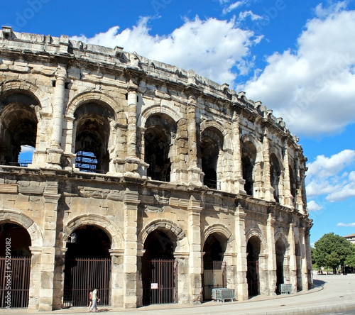 Photo: arènes de Nîmes arènes de Nîmes