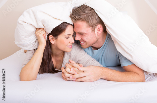 Photo: pärchen im bett pärchen im bett