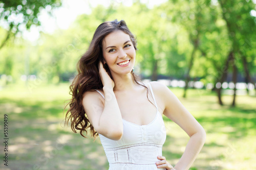 Photo: Young woman outdoor Young woman outdoor