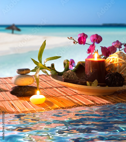  Popurrí, bowl, candles, cinnamon, on tropical water