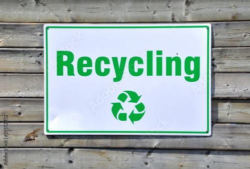 Photo: Recycling sign Recycling sign