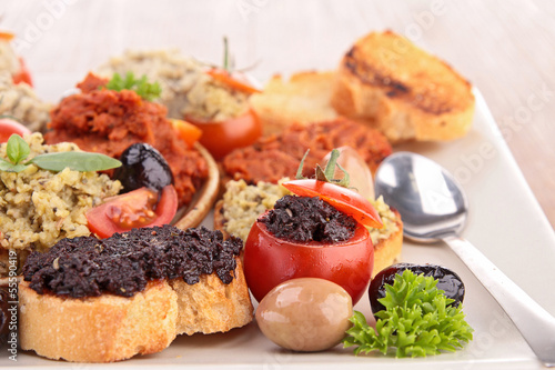 Photo: canape with olive tapenade canape with olive tapenade