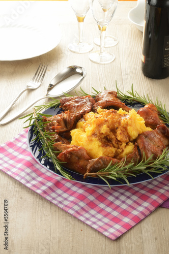 Photo: Coniglio con polenta Coniglio con polenta