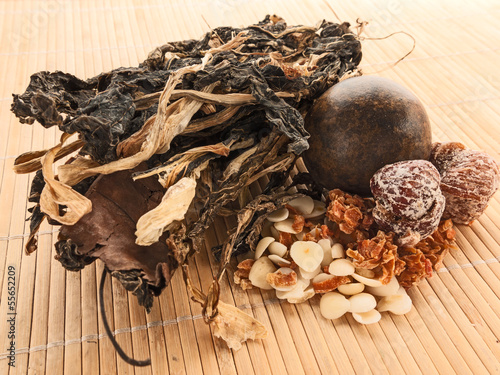 Photo: Luo-Han-Guo Suppenzutaten Luo-Han-Guo Suppenzutaten
