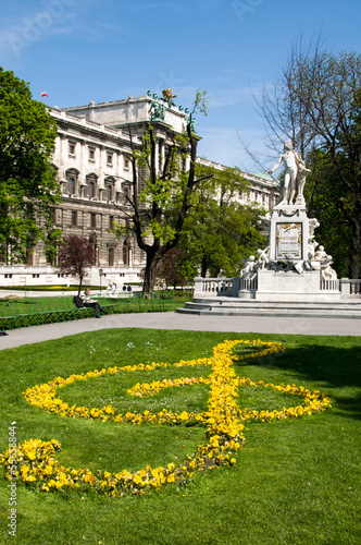 Photo: Statue of Mozart Statue of Mozart