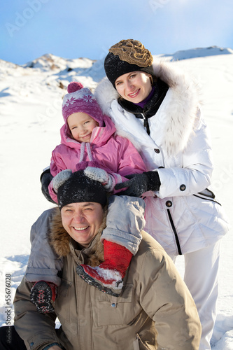 Photo: Family in the winter Family in the winter