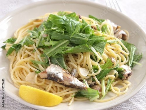 Photo: オイルサーディンと水菜のパスタ オイルサーディンと水菜のパスタ