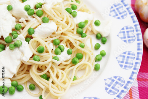 Photo: Nudelsalat mit Erbsen Nudelsalat mit Erbsen