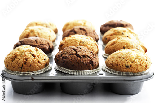 Photo: Muffins auf Backblech, Nahaufnahme Muffins auf Backblech, Nahaufnahme