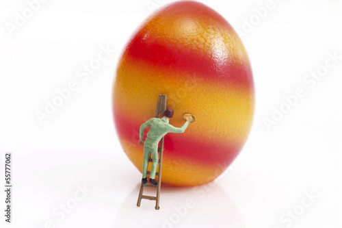 Photo: Mann, Malerei, Osterei Mann, Malerei, Osterei