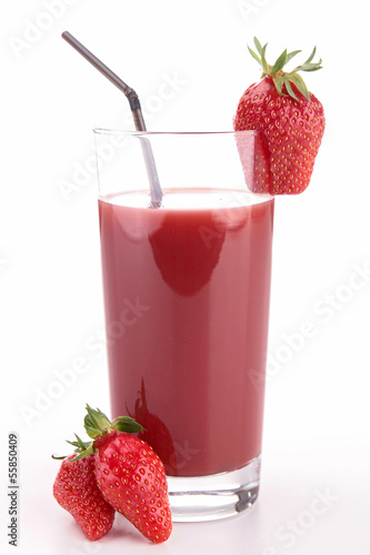 Photo: strawberry cocktail strawberry cocktail
