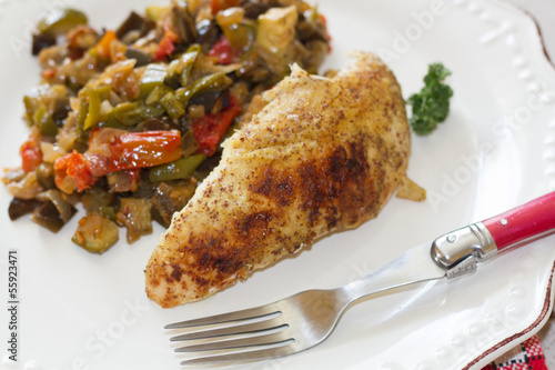 Photo: poulet et ratatouille poulet et ratatouille