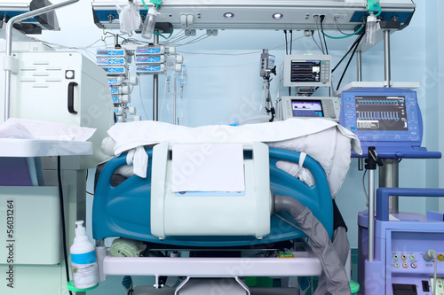 Photo: place a heavy patient in modern ICU place a heavy patient in modern ICU