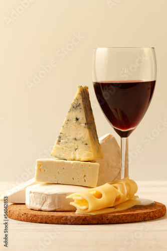 Photo: Various types of cheese and red wine Various types of cheese and red wine