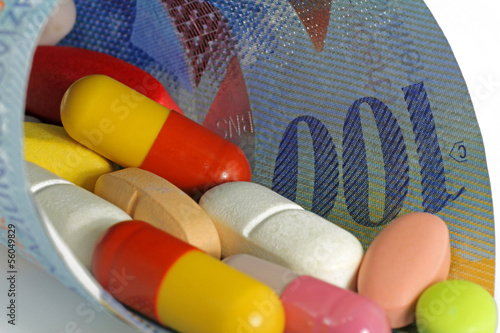 Photo: tabletten mit schweizerfranken tabletten mit schweizerfranken