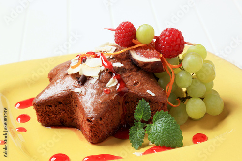 Photo: Star-shaped gingerbread cake Star-shaped gingerbread cake