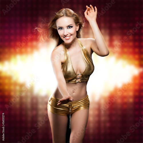 Photo: attraktive junge Frau in Clubwear attraktive junge Frau in Clubwear