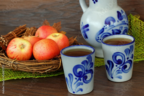 Photo: Apfelwein Apfelwein