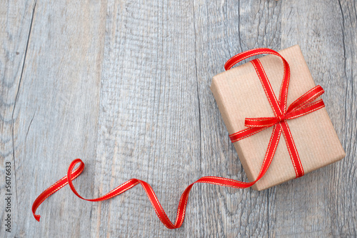 Photo: Gift box with red bow Gift box with red bow