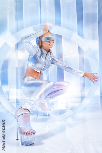 Photo: glance circle glance circle