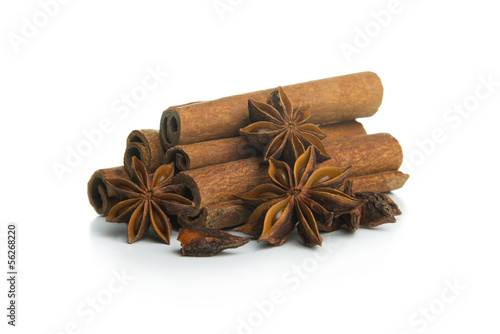 Photo: Cinnamon sticks with star anise Cinnamon sticks with star anise