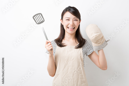 Photo: 料理をする女性 料理をする女性
