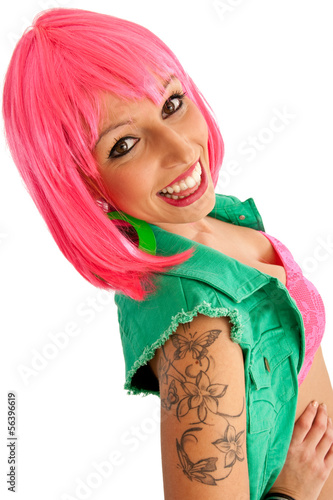 Photo: ragazza con parrucca fucsia ragazza con parrucca fucsia