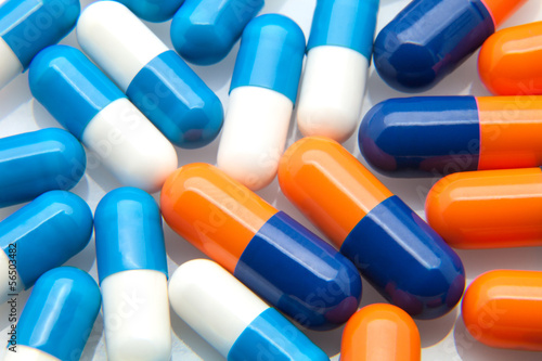Photo: capsulas de colores capsulas de colores