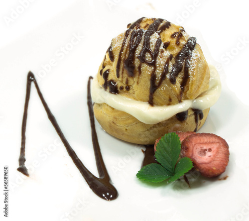 Photo: choux cream choux cream