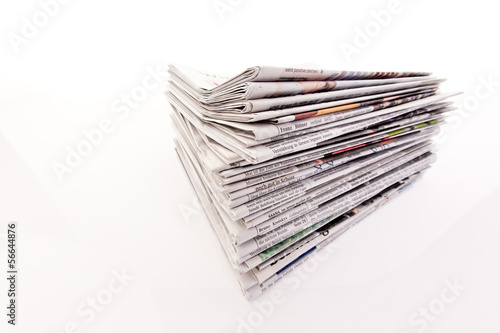Photo: Stapel von alten Zeitungen und Zeitschriften Stapel von alten Zeitungen und Zeitschriften