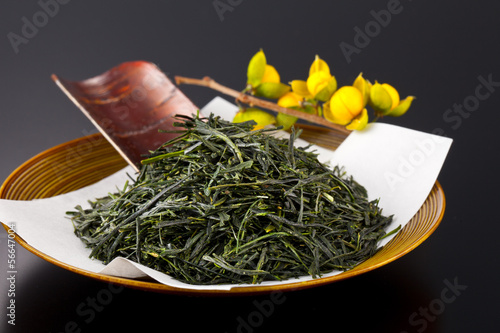 Photo: お茶の葉 お茶の葉