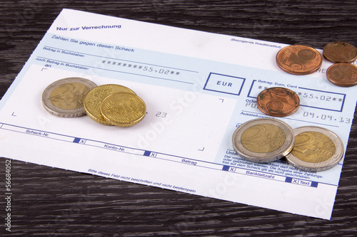 Photo: Verrechnungsscheck Verrechnungsscheck