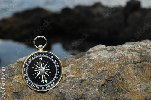 Photo: Analogic Compass Analogic Compass