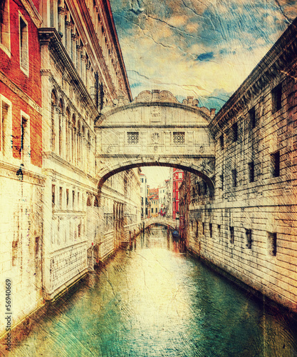 Photo: bridge of sighs (ponte dei sospiri). Venice. Italy. bridge of sighs (ponte dei sospiri). Venice. Italy.