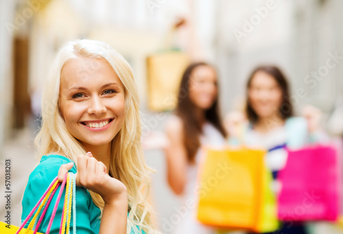 Photo: girls with shopping bags in ctiy girls with shopping bags in ctiy