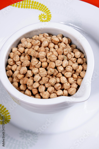 Photo: garbanzos secos garbanzos secos