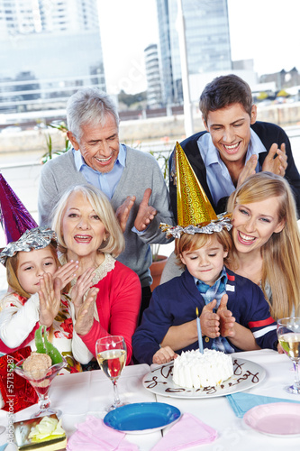 Photo: Eltern gratulieren zum Geburtstag Eltern gratulieren zum Geburtstag