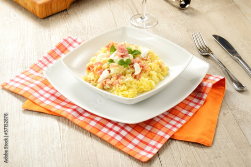 Photo: Risotto con uova mozzarella e prosciutto Risotto con uova mozzarella e prosciutto