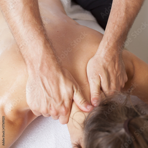 Photo: Schultermassage Schultermassage
