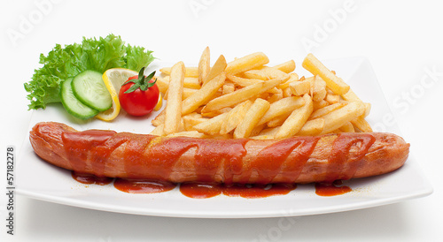 Photo: Currywurst mit Pommes frites Currywurst mit Pommes frites
