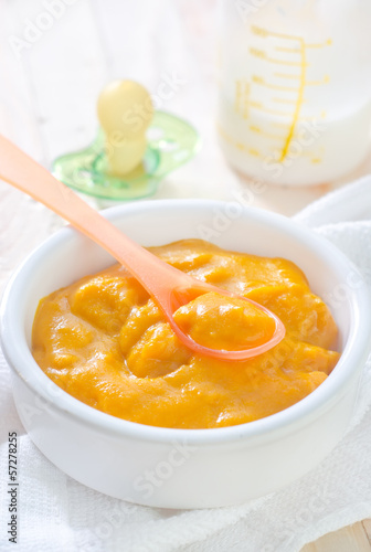 Photo: baby food in bowl baby food in bowl