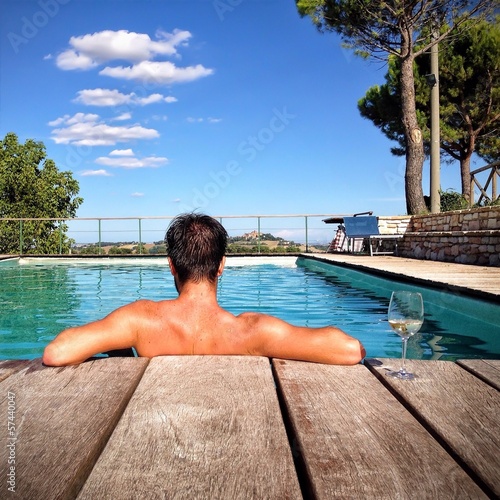 Instant Collection: Relax in piscina Relax in piscina