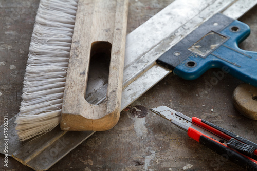 Photo: Handwerkzeug für Tapezierarbeiten Handwerkzeug für Tapezierarbeiten