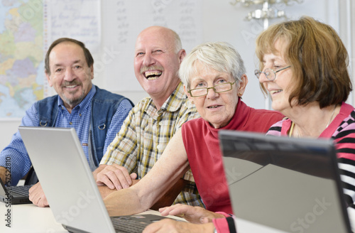 Photo: Computerkurs für Senioren Computerkurs für Senioren