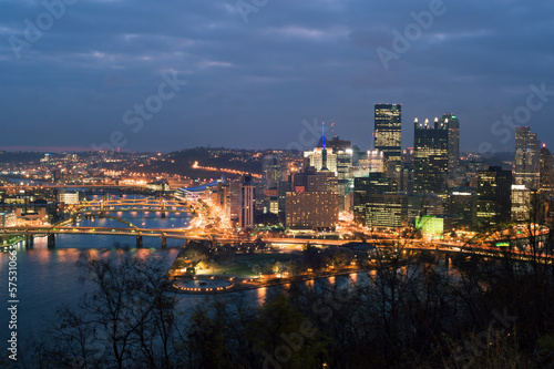 Photo: View from mt. Washington on downtown Pittsburgh View from mt. Washington on downtown Pittsburgh